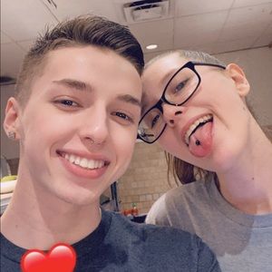 Meet your Posher, Brandon